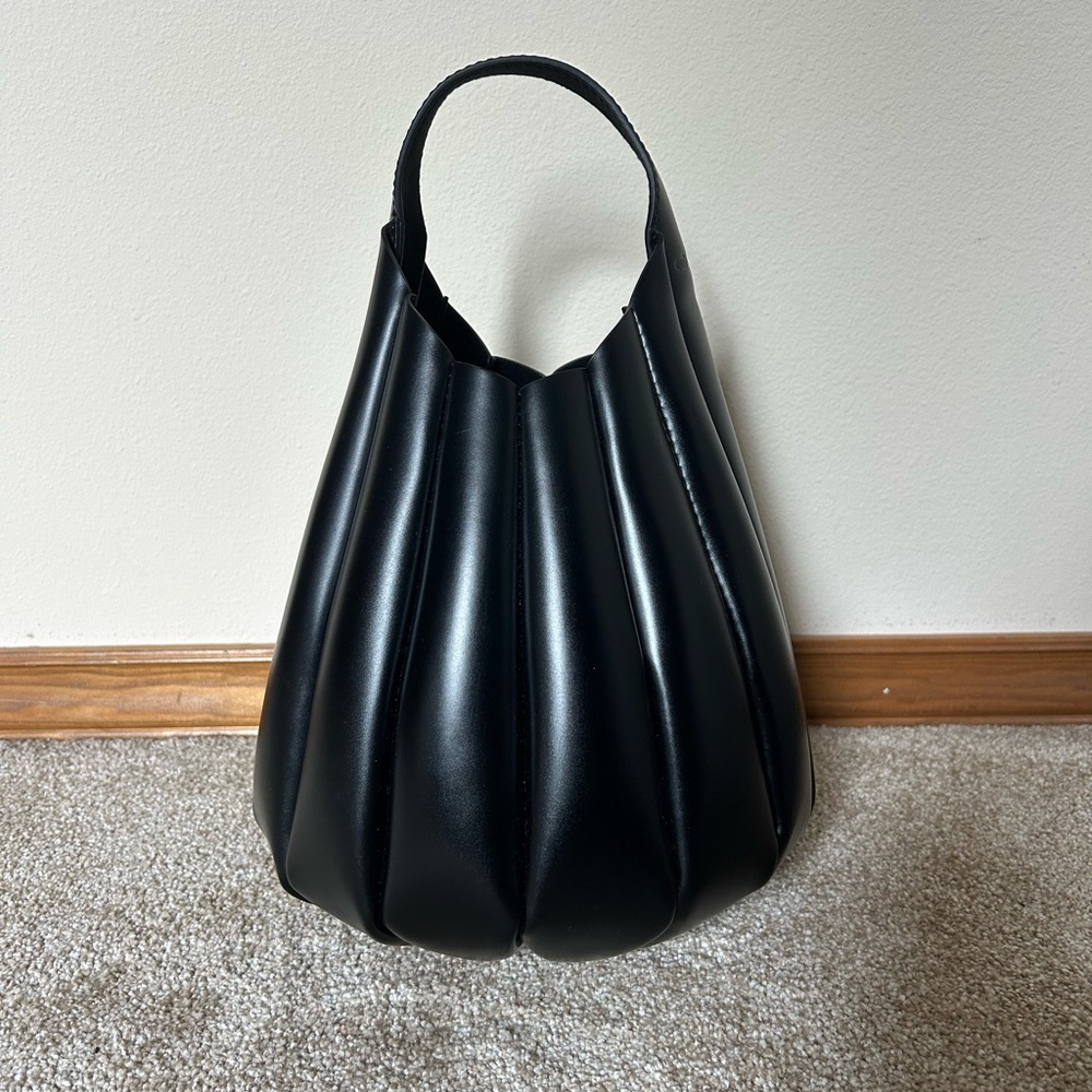 Cult Gaia Black Zucca Handbag